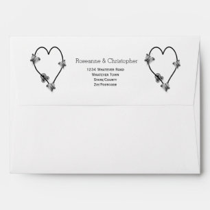 Enveloppe Mariage de conception cardiaque du papillon noir e