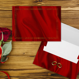 Enveloppe Mariage de découpage de la soie rouge et de la tra