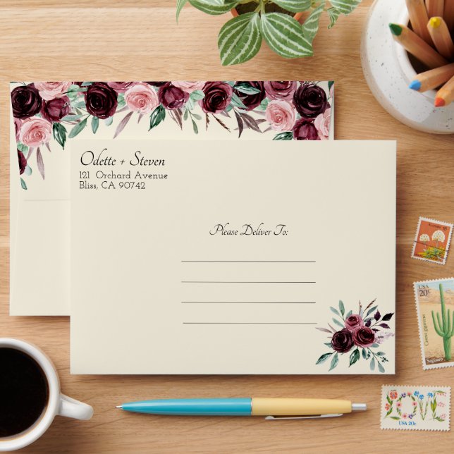 Enveloppe Mariage florale de Bourgogne et de crème (Desk)