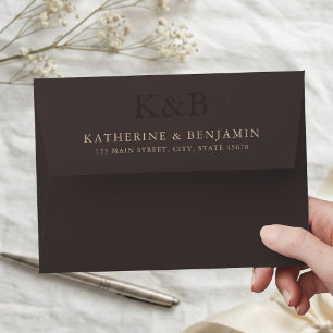 Enveloppe Mariage Minimaliste Monogramme Marron Moderne