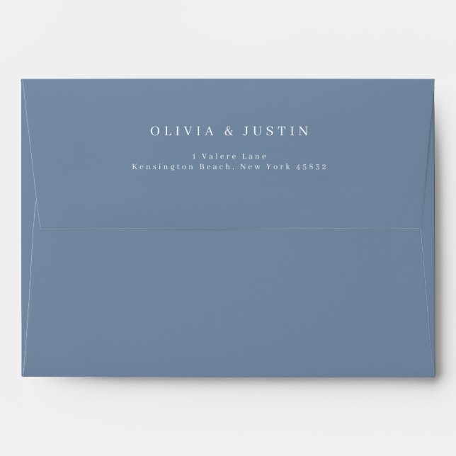 Enveloppe Mariage moderne Dusty Blue Script (Dos (Haut rabat))