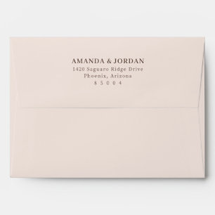 Enveloppe Marron Élégant et Raffiné Typographique