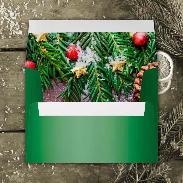 Enveloppe Metallic Green Holiday Pine Needles Christmas (Metallic Green Holiday Pine Needles Christmas Envelope by the Olde Christmas Shoppe)