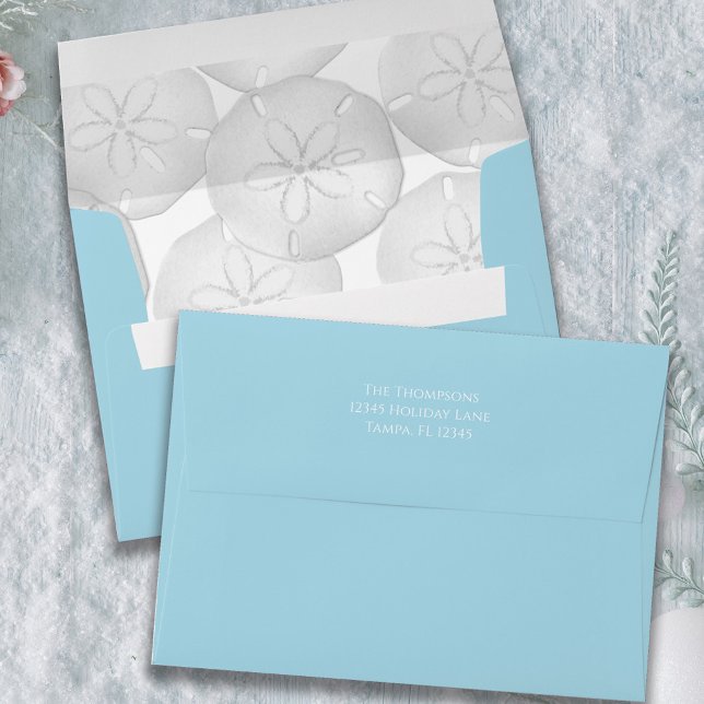 Enveloppe Noël Holiday Blue Beach Sand Dollar (Light blue sand dollar return address envelope.)