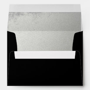 Enveloppe noire à doublure d'argent