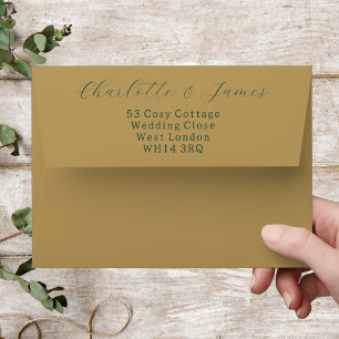 Enveloppe Or Avec Faire-part de mariage Élégant De Script Ve