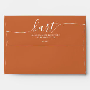 Enveloppe Orange brûlé avec un script blanc Adresse de retou