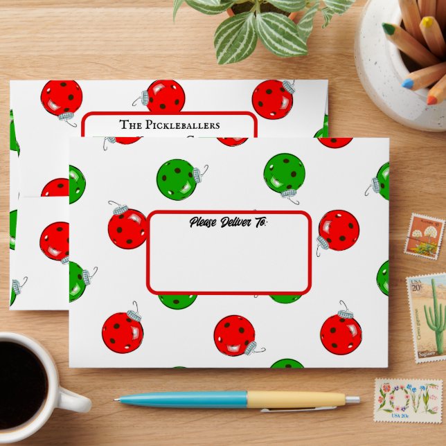 Enveloppe Ornements de Noël de Pickleball Rouge Vert sur Bla (Desk)