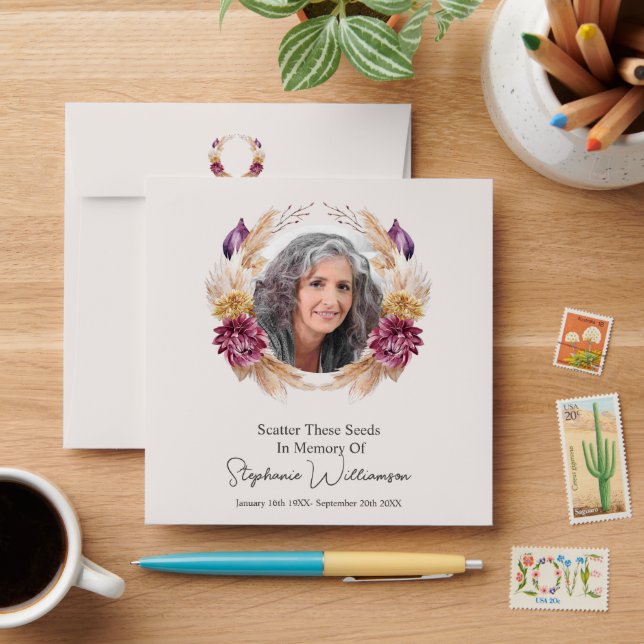 Enveloppe Photo & Floral Wreath Scatter Graines en mémoire (Desk)
