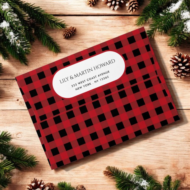 Enveloppe Red Buffalo Plaid Holiday avec adresse de retour (Créateur téléchargé)