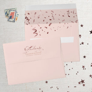 Enveloppe rose élégante en feuille de rose dorée p