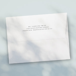 Enveloppe Simple Blanc avec adresse de retour sur le rabat a