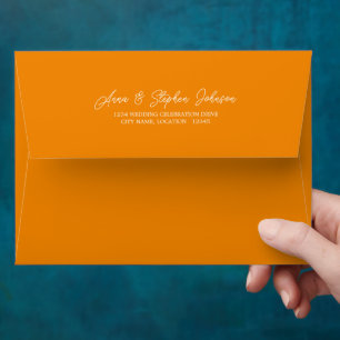 Enveloppe Tangerine avec adresse de retour