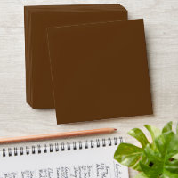 un fond marron avec une bordure blanche