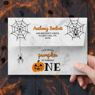 Enveloppe Un petit Citrouille à l'occasion d'un Halloween 1e