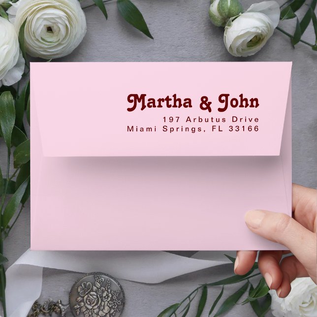 Enveloppe Vibes rétro modernes Faire-part de mariage rose pâ (Créateur téléchargé)