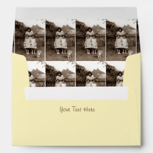 Enveloppe Vieux photo mignonne soeurs jumelles identiques et