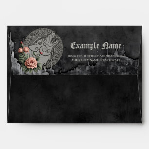 Enveloppe Viking Wolf & Rose. Une tête de loup stylisée,