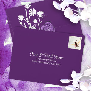 Enveloppe Violet prune, motif floral blanc, pré-adressé