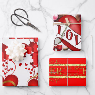 Envelopper les feuilles de papier Les Coeurs rouge
