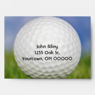 Enveloppes Boule de golf sur tee rouge