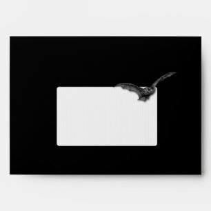 Enveloppes d'Halloween avec chauves-souris noires