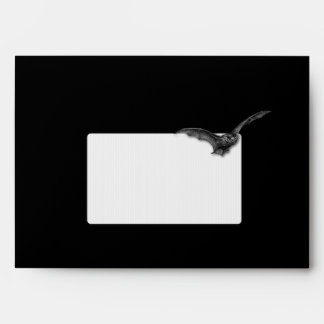 Enveloppes d'Halloween avec chauves-souris noires