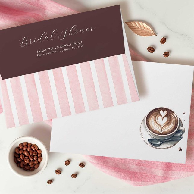 Enveloppes d'invitation sur le thème de la Fête de (Pink coffee bridal shower invitation envelopes feature decorative stripes and a cup of latte)