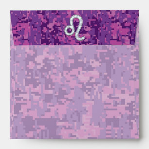 Enveloppes Symbole Leo Zodiac sur Camo numérique Fuchsia rose