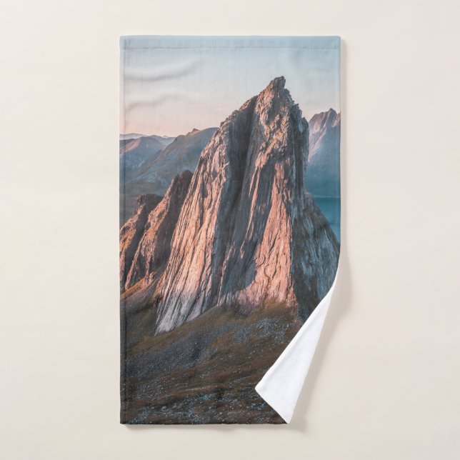 Epic Mountain Norvège (Serviette à main)