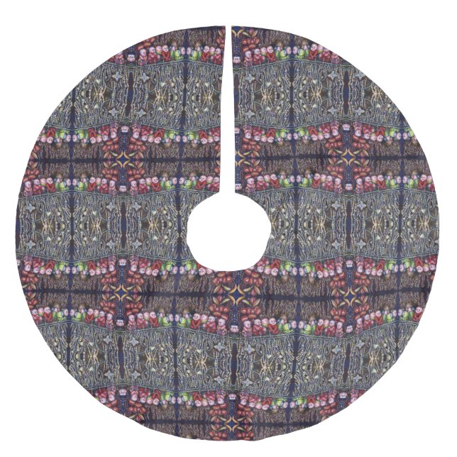 Epitomize Brushed Polyester Tree Skirt (Front)