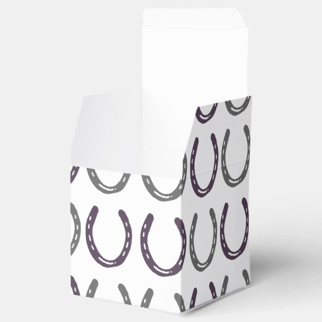 Equestrian Themed Horse Shoes Pattern Favor Box (Opened)