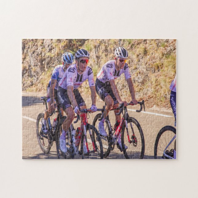 Équipe cycliste en course à vélo Jigsaw Puzzle (Horizontal)