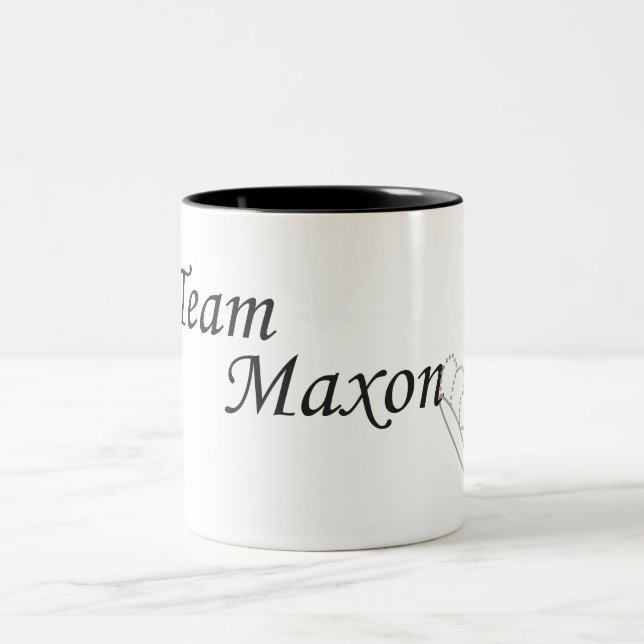"Équipe Maxon" la sélection par la tasse de Kiera (Centre)