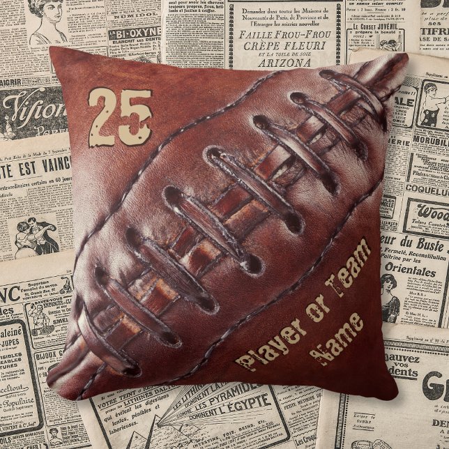 Équipe, Nom et numéro du joueur Coussins de footba (Personalized Football Pillows. Vintage Football Decor. Gift Ideas for Seniors. Sports man cave.)