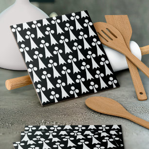 Ermine Pattern, Medieval Pattern, White on Black Tile