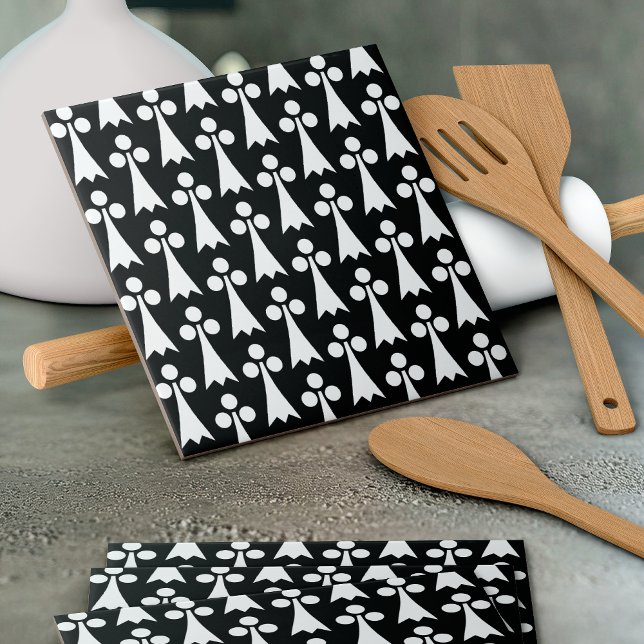 Ermine Pattern, Medieval Pattern, White on Black Tile (Creator Uploaded)