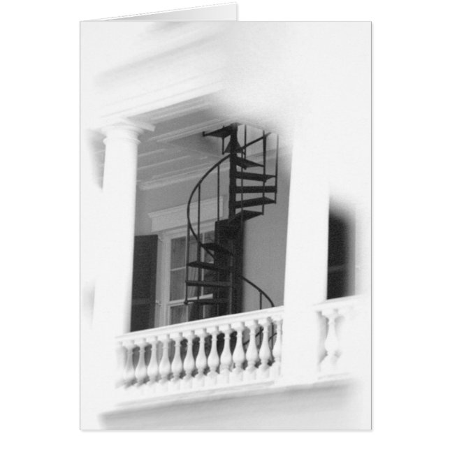 Escaliers en spirale extérieurs (Devant)