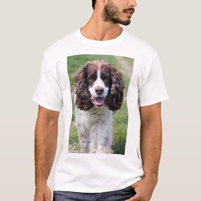 ess walking T-Shirt (Front)