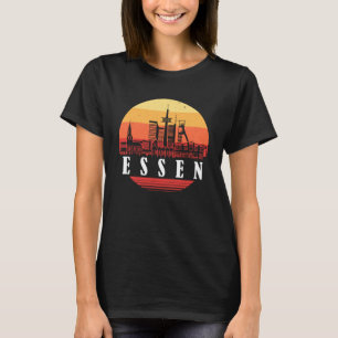 Essen Skyline Sunset in Retro Vintage Style T-Shirt