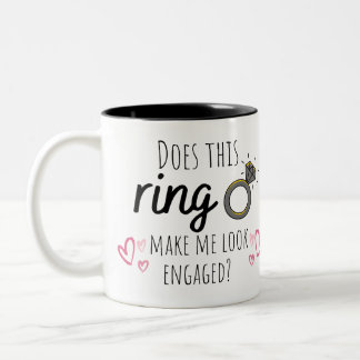 Est-ce que cette bague me fait paraître engagé Mug