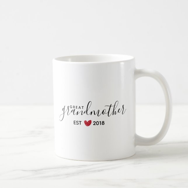 Est rouge d'arrière grand-mère de coeur. Tasse de (Droite)