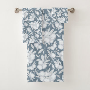 Etched Berry Branch Towel Collection