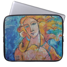 “Eternal beauty” padded laptop marries