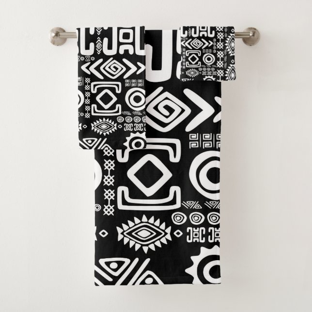 Ethnic African Pattern- Black and White #10 Bath Towel Set (Insitu)