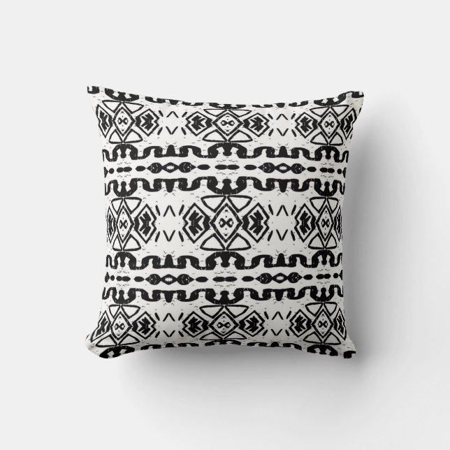 Ethnic Aztec, Vintage Striped Pattern. Throw Pillow (Front)