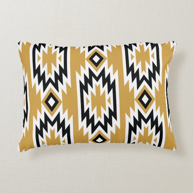 Ethnic boho: vintage geometric pattern. accent pillow (Front)