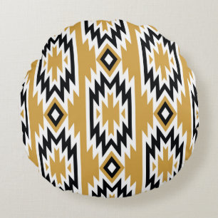 Ethnic boho: vintage geometric pattern. round pillow