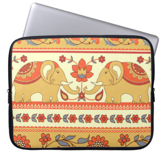Ethnic elephants, flowers, seamless pattern. laptop sleeve