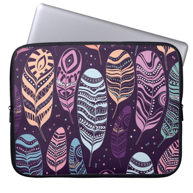 Ethnic feathers: black and white pattern laptop sleeve (Front)